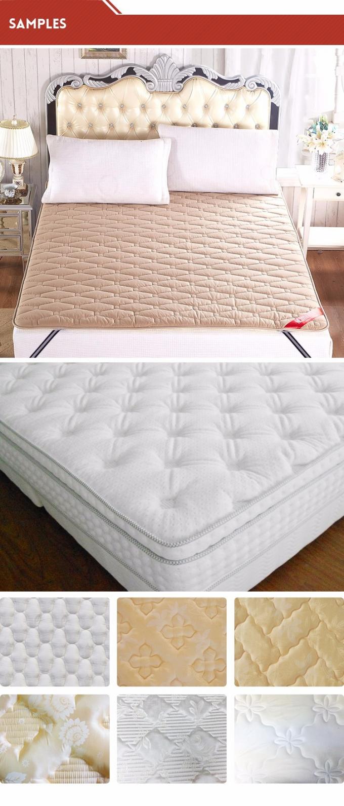 Yuxing a informatisé le prix piquant de machine à coudre de matelas multi d'aiguille