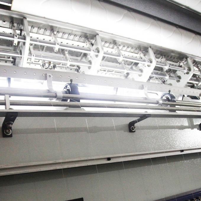 Machine piquante de tête multi sans navette utilisée pour le matelas