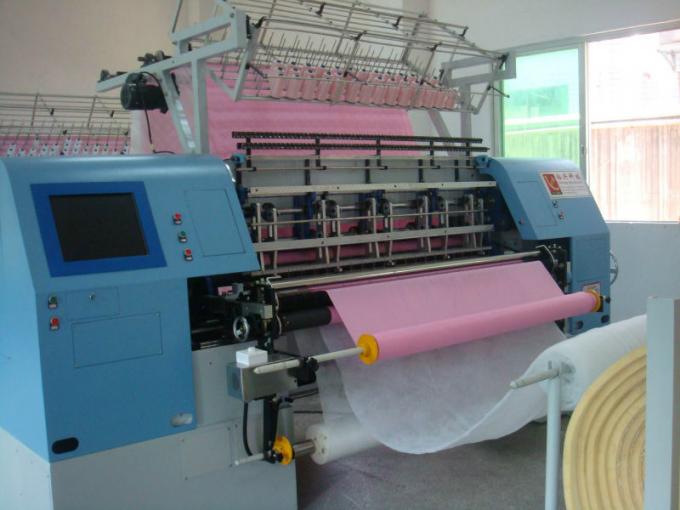 Couvertures multi d'aiguille d'ordinateur à grande vitesse de Yuxing piquant le prix de machine avec le dispositif de coupe de bord
